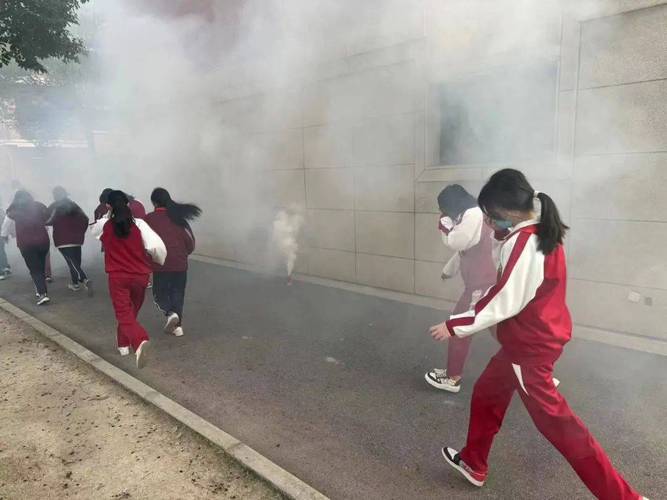 安全消防学校-消防安全教育学校？