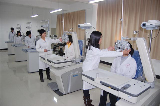 广东眼视光技术专业职业中专_广东有眼视光学专业的专科学校